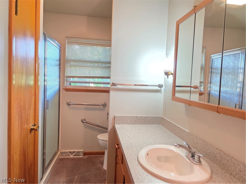 1515 E 11th Street Salem OH 44460
