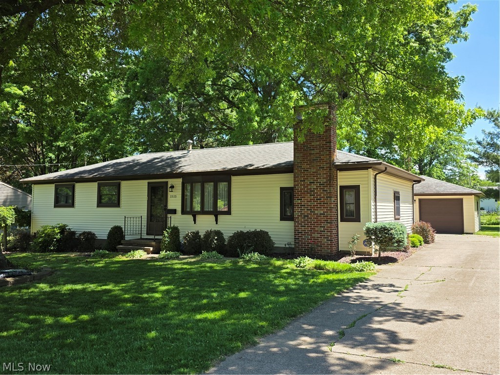1515 E 11th Street Salem OH 44460