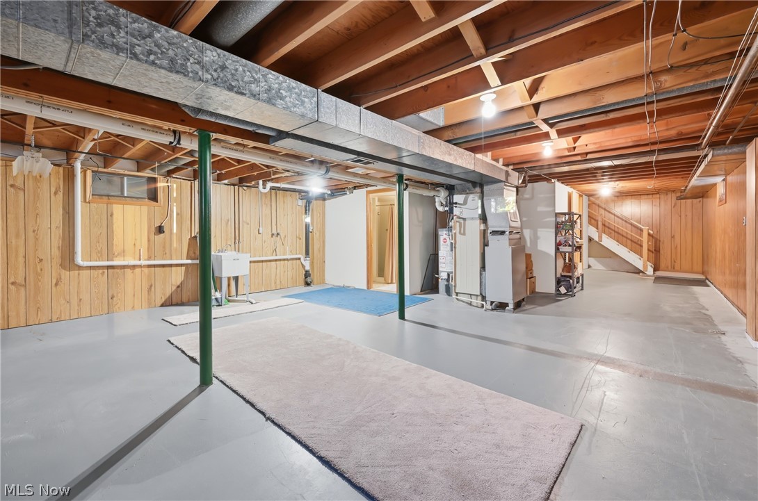 1515 E 11th Street Salem OH 44460