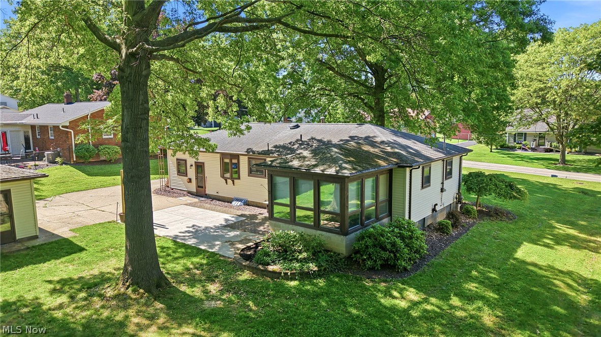 1515 E 11th Street Salem OH 44460