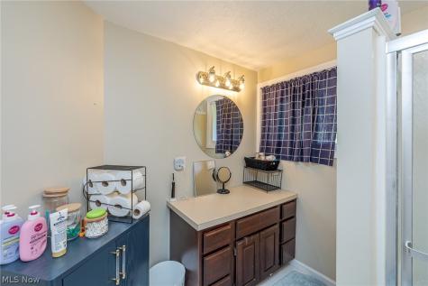 7711 King Memorial Road Mentor OH 44060
