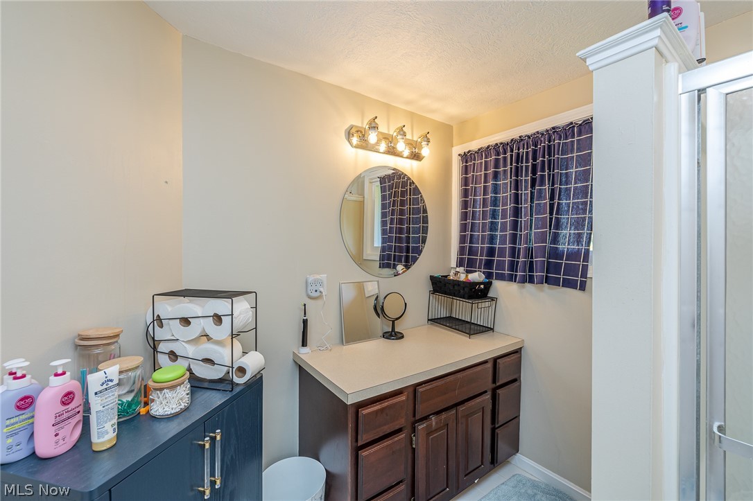 7711 King Memorial Road Mentor OH 44060