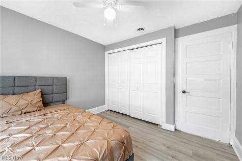 1314 W 110th Street Cleveland OH 44102