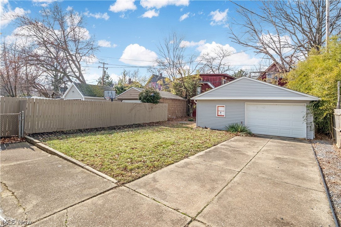 1314 W 110th Street Cleveland OH 44102