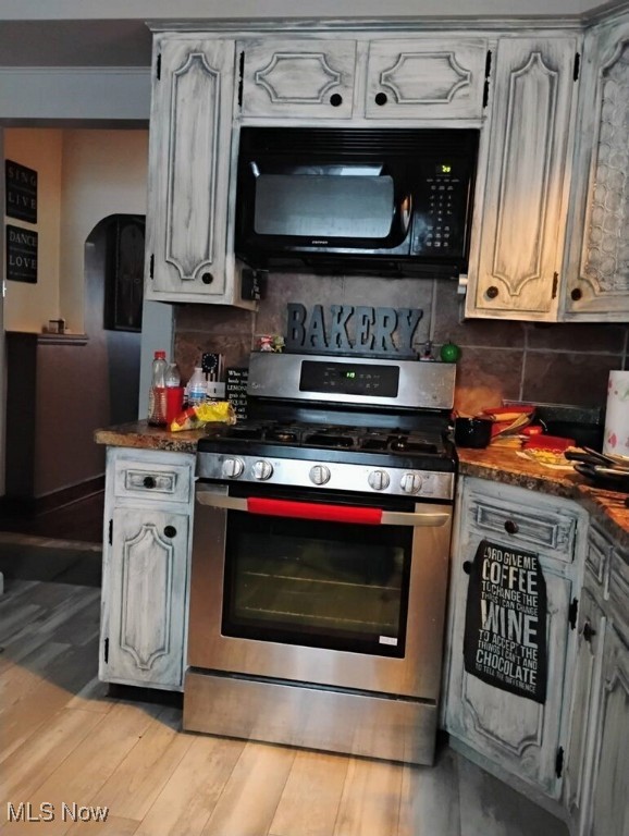 631 Coitsville Road Campbell OH 44405