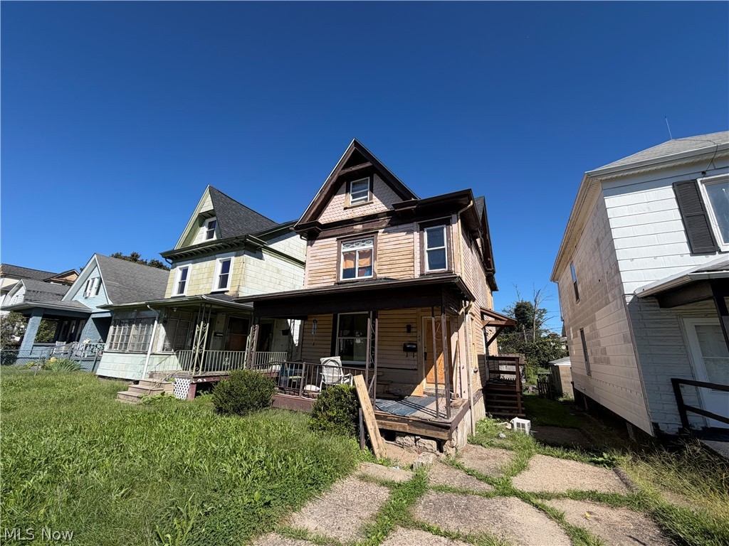 1407 Oregon Avenue Steubenville OH 43952