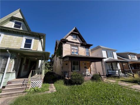 1407 Oregon Avenue Steubenville OH 43952
