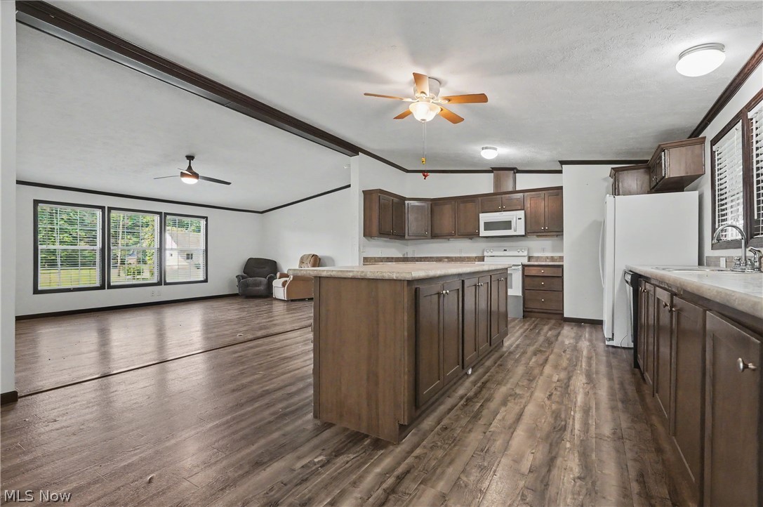 3424 Painesville Warren Road Southington OH 44470