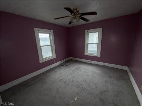 2406 Nicholas Place NW Canton OH 44708