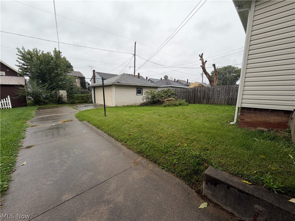 2406 Nicholas Place NW Canton OH 44708