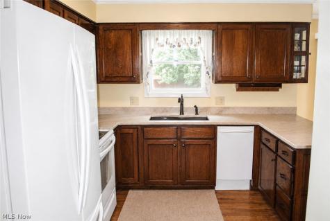 5887 Boxwood Drive Lorain OH 44053