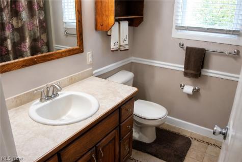 5887 Boxwood Drive Lorain OH 44053