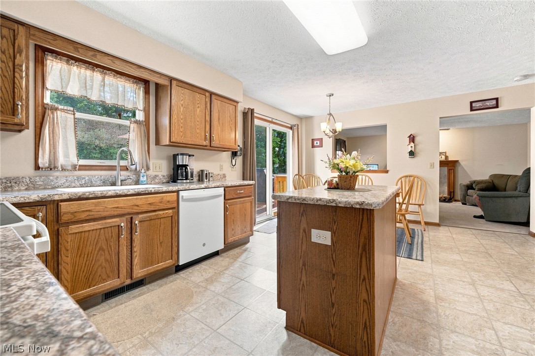 5303 Deercreek Court Sheffield OH 44054