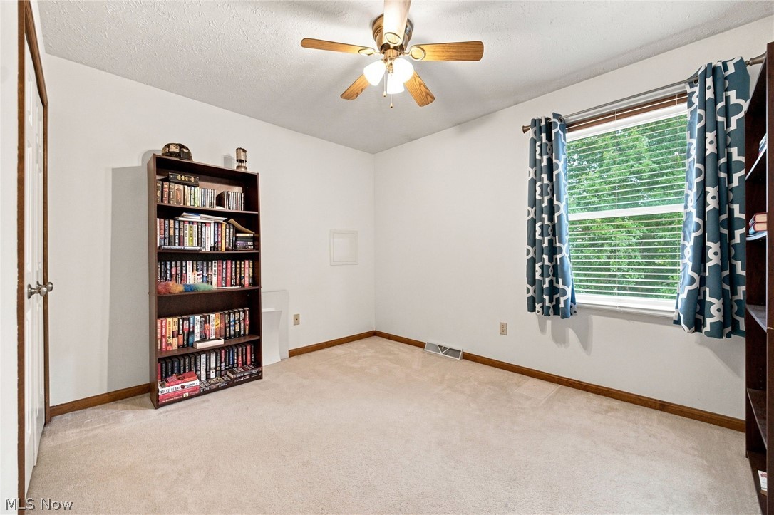 5303 Deercreek Court Sheffield OH 44054