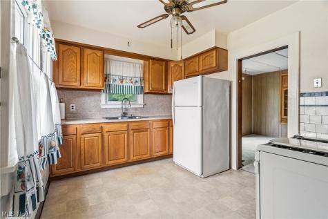 1151 Juniper Avenue Akron OH 44310