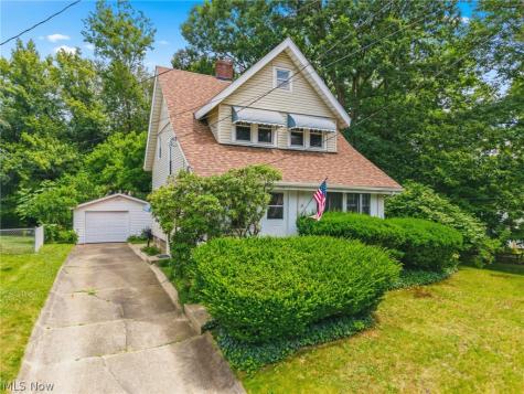 1151 Juniper Avenue Akron OH 44310