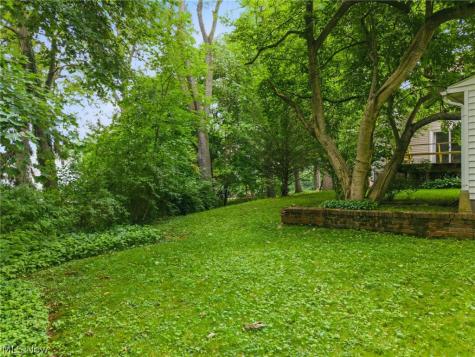 1151 Juniper Avenue Akron OH 44310