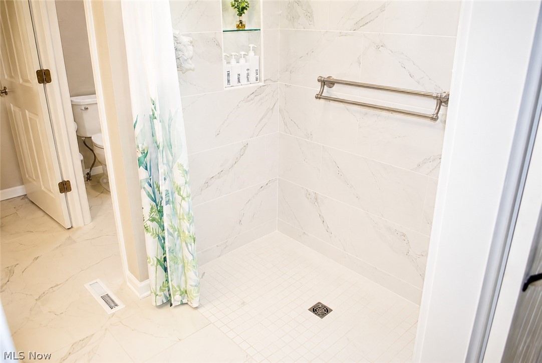6616 Amber Way North Ridgeville OH 44039