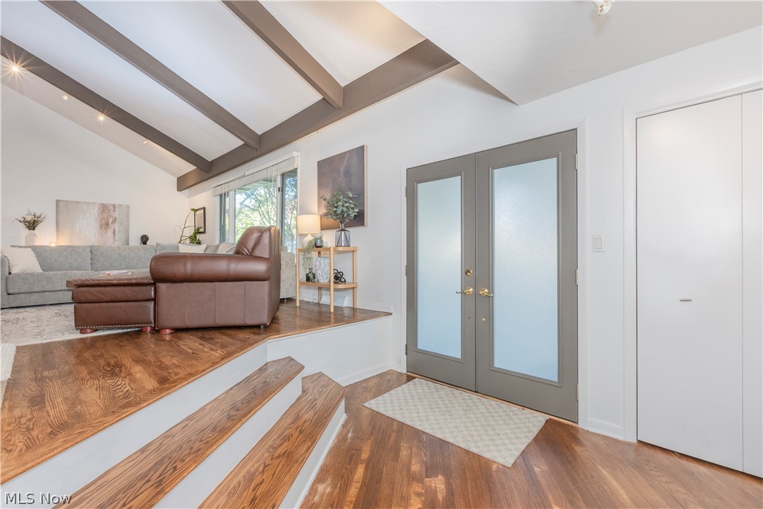5504 Lansbury Lane Lyndhurst OH 44124