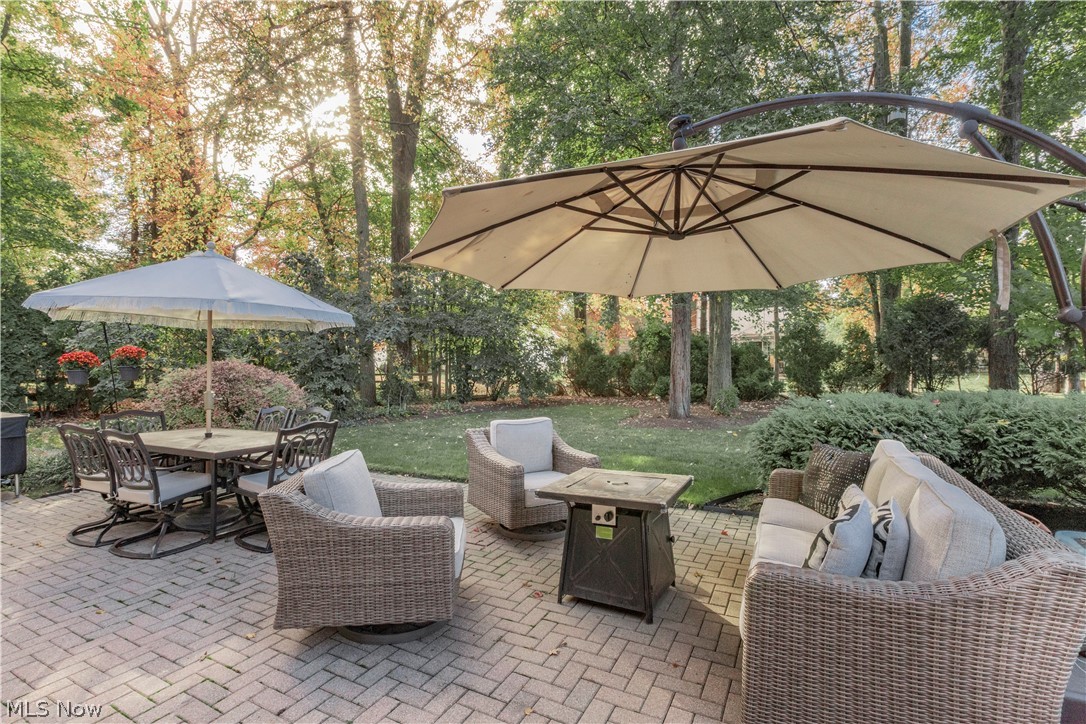 5504 Lansbury Lane Lyndhurst OH 44124