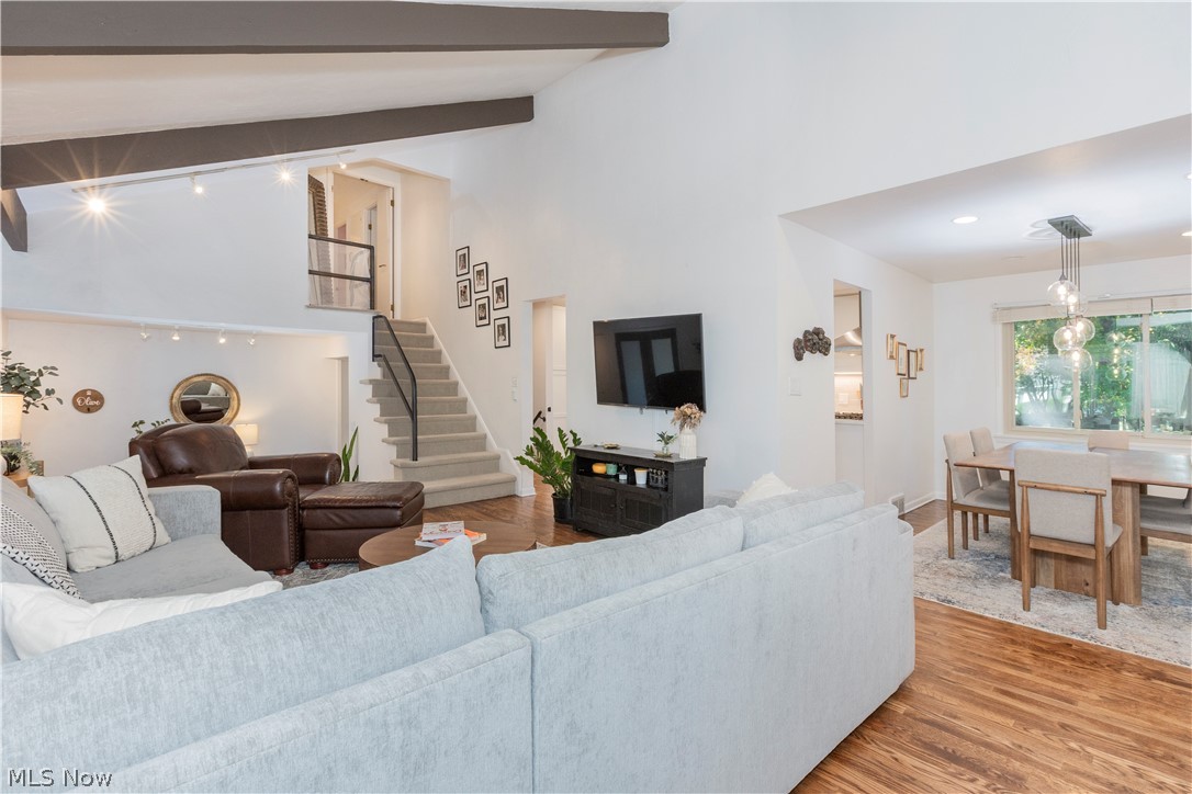 5504 Lansbury Lane Lyndhurst OH 44124