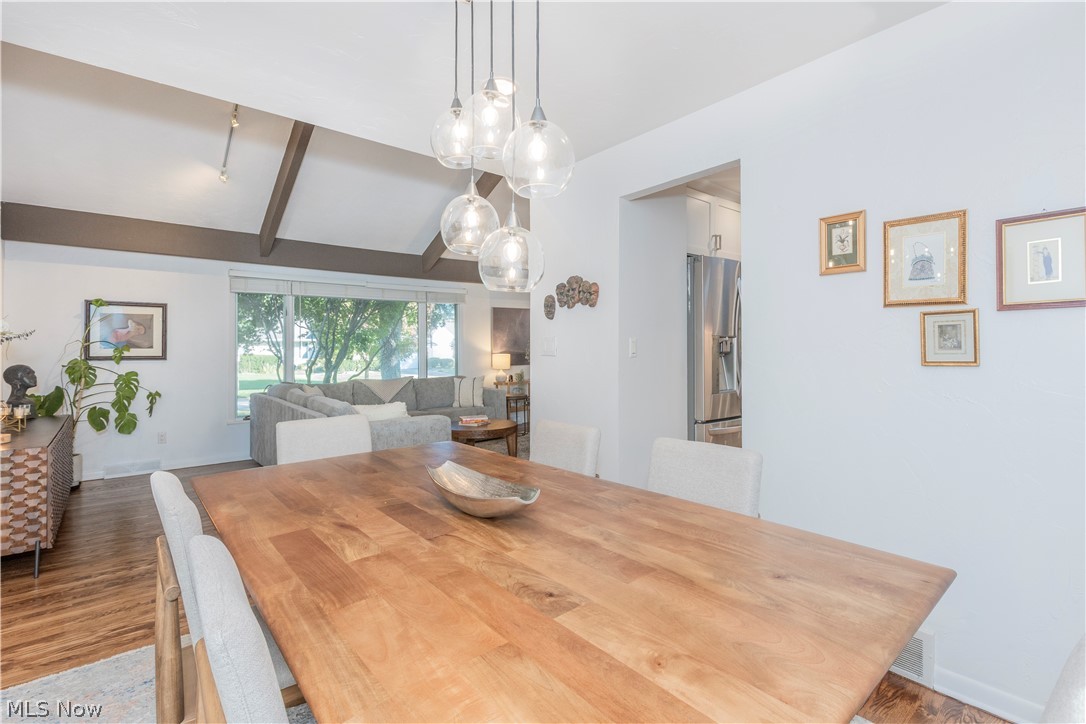 5504 Lansbury Lane Lyndhurst OH 44124