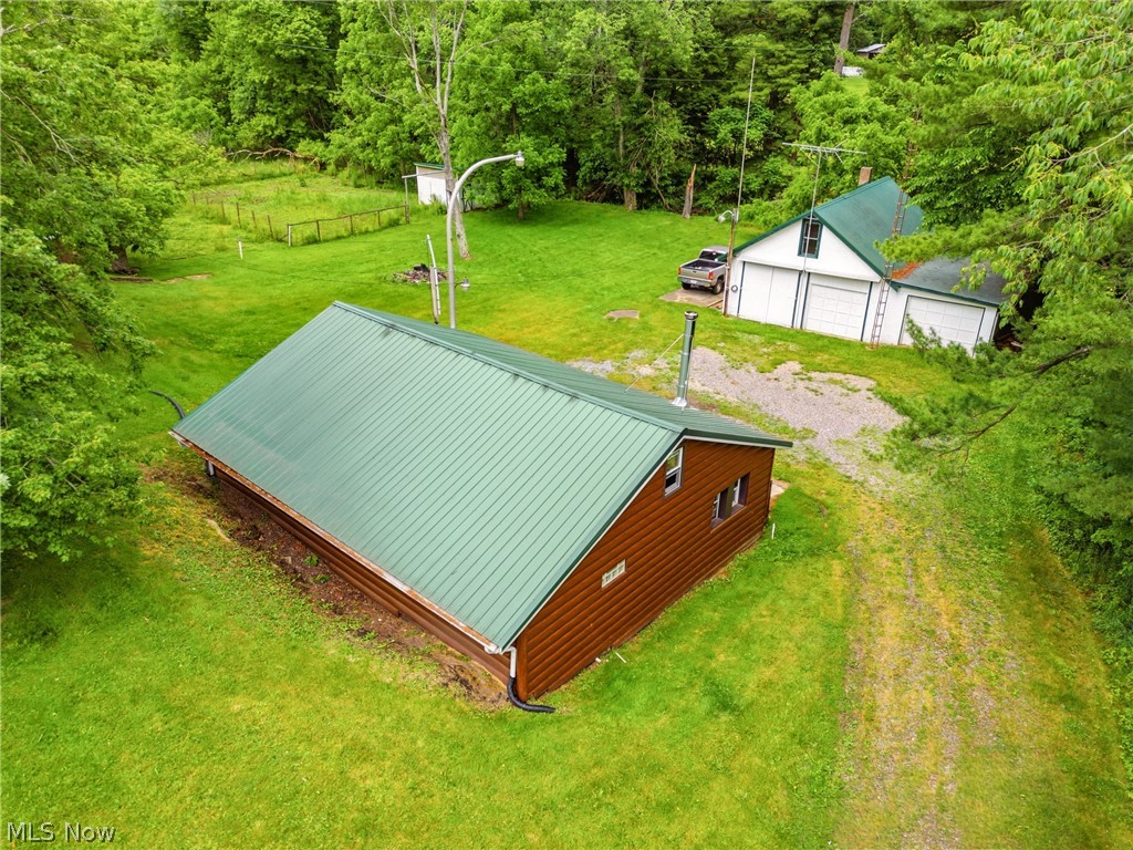 6251 Breezehill Road SW East Sparta OH 44626