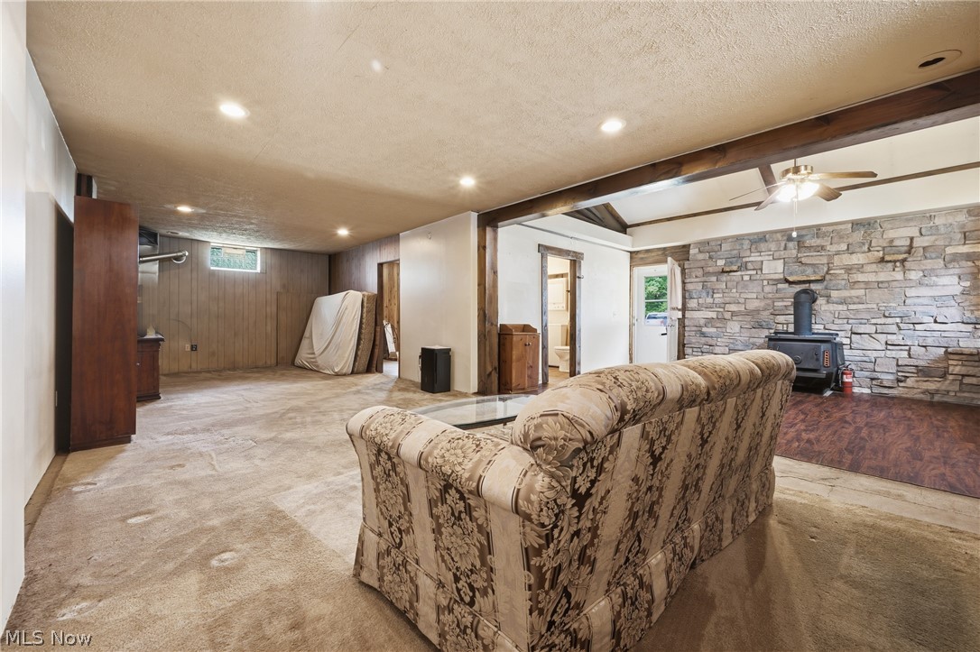 6251 Breezehill Road SW East Sparta OH 44626