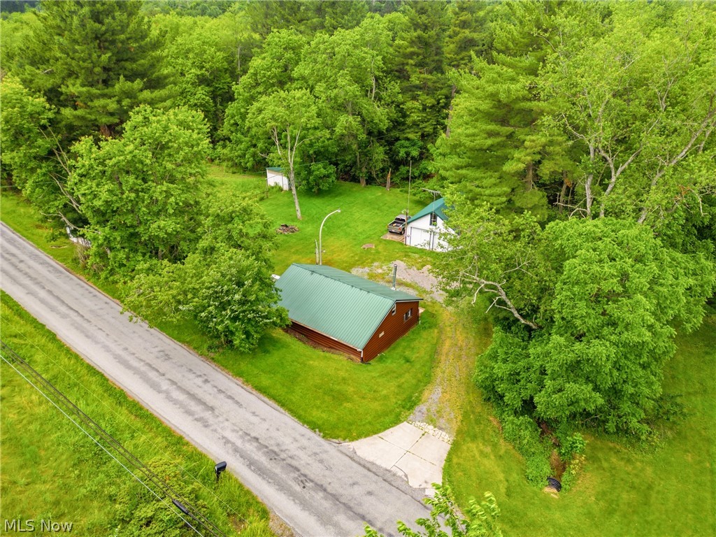 6251 Breezehill Road SW East Sparta OH 44626
