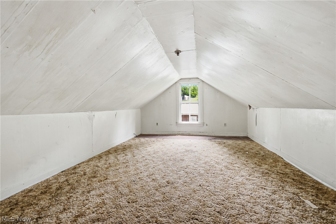 6251 Breezehill Road SW East Sparta OH 44626