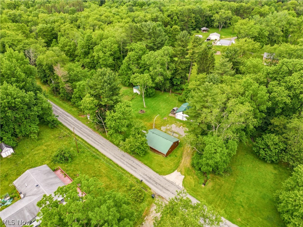 6251 Breezehill Road SW East Sparta OH 44626