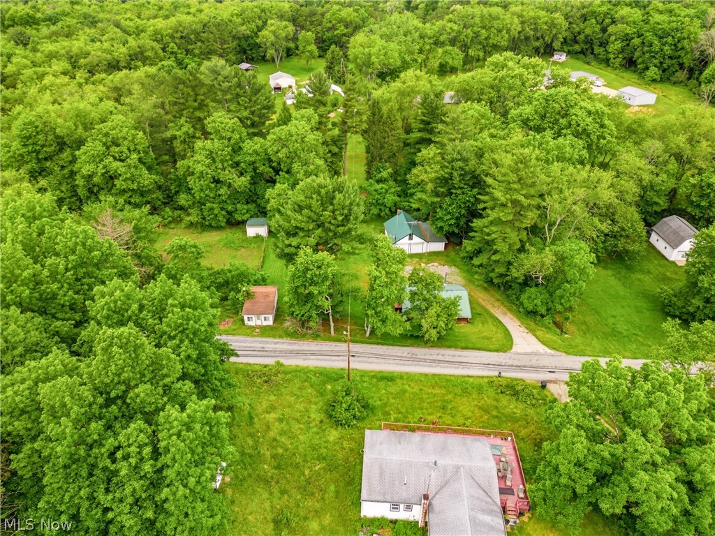 6251 Breezehill Road SW East Sparta OH 44626