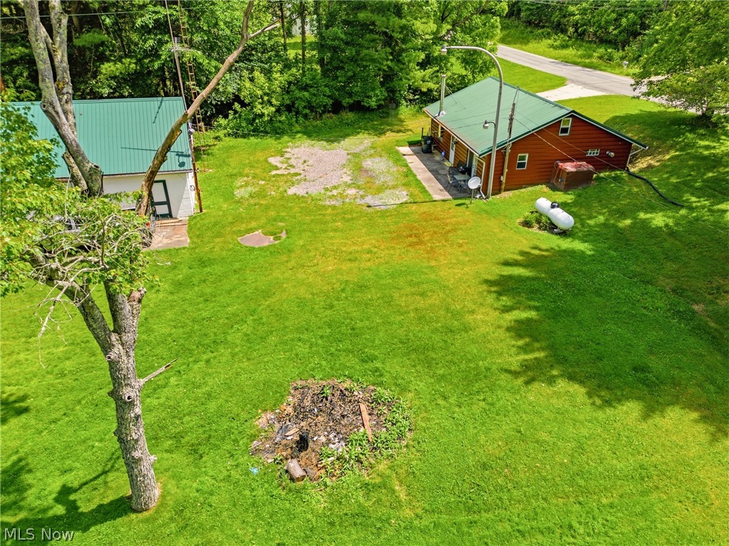 6251 Breezehill Road SW East Sparta OH 44626
