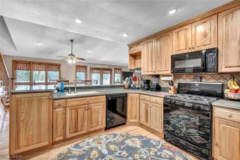 17313 Bennett Road North Royalton OH 44133