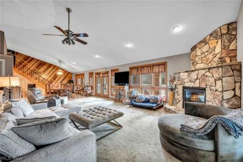 17313 Bennett Road North Royalton OH 44133
