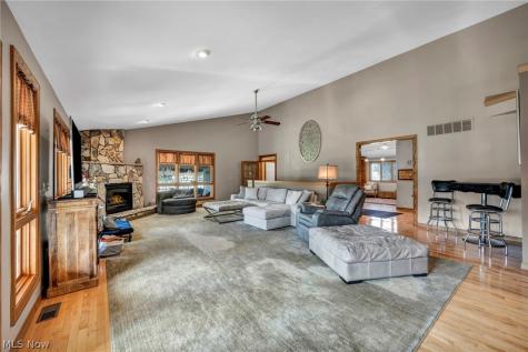 17313 Bennett Road North Royalton OH 44133