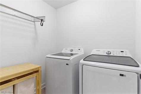 3331 Wicker Street NE Canton OH 44721