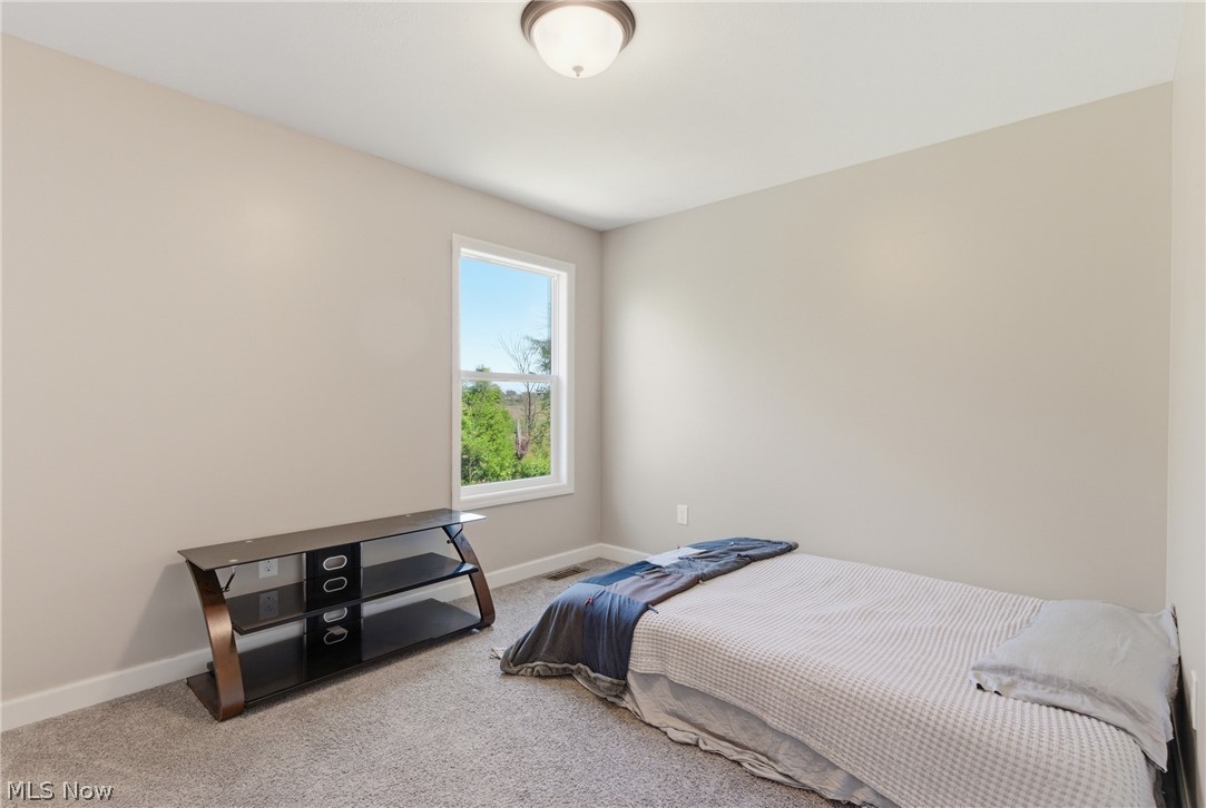 3331 Wicker Street NE Canton OH 44721