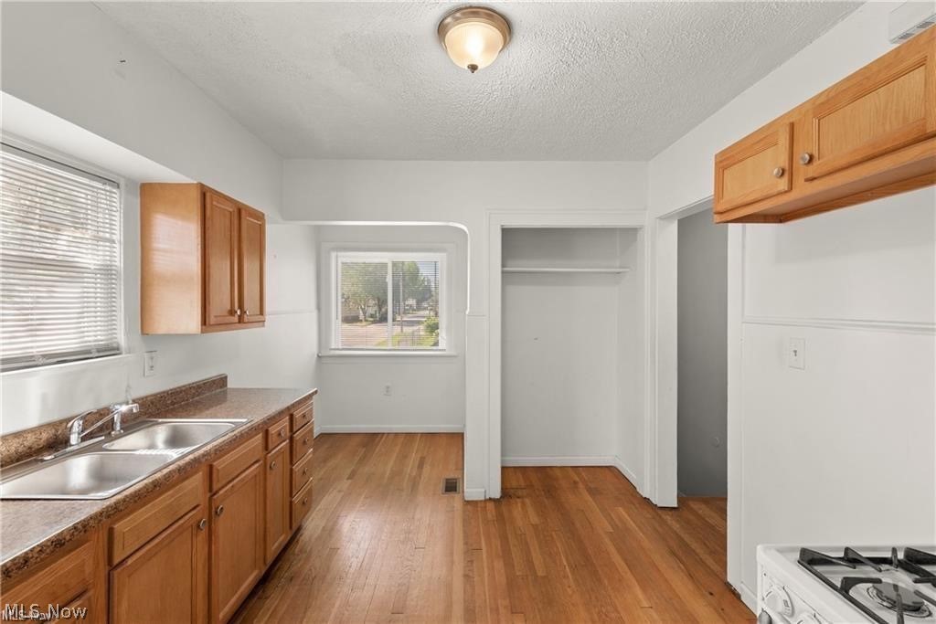 12201 Brighton Avenue Cleveland OH 44111