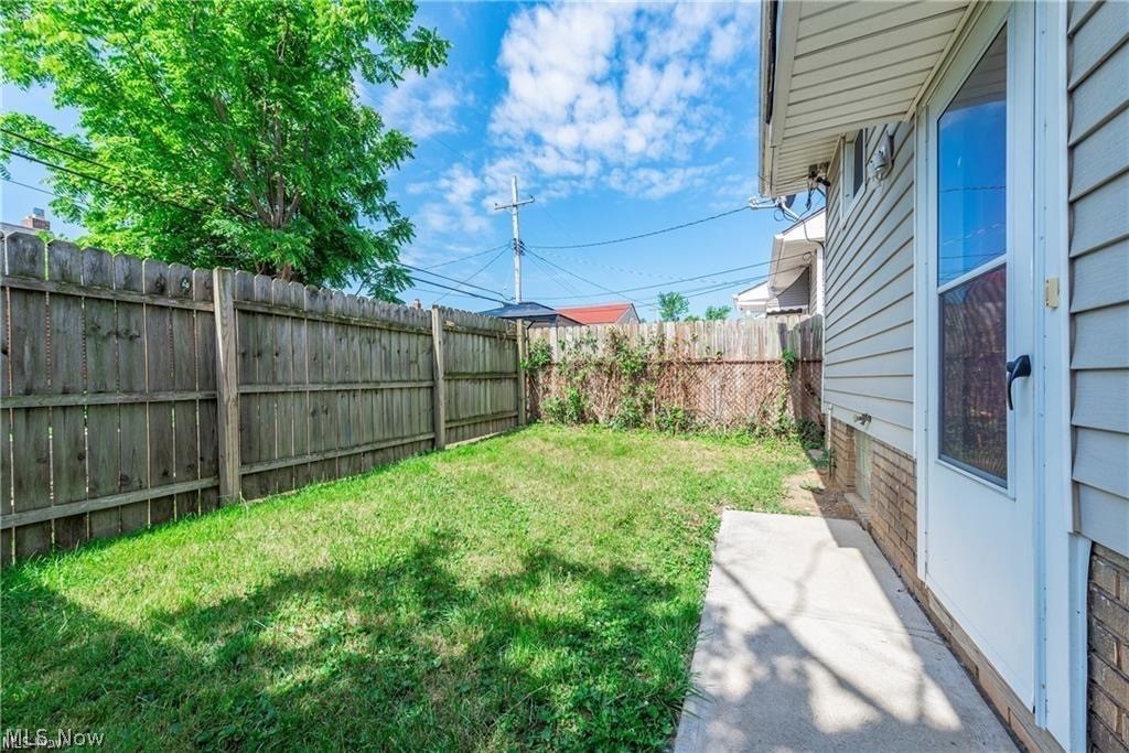 12201 Brighton Avenue Cleveland OH 44111