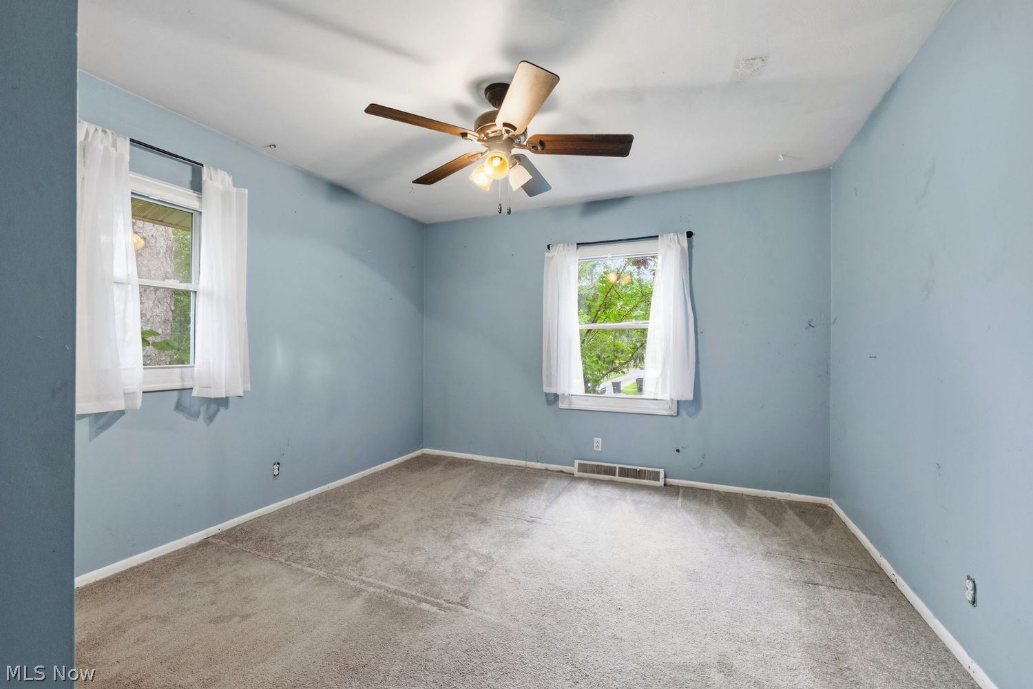 192 Greenbriar Drive Aurora OH 44202