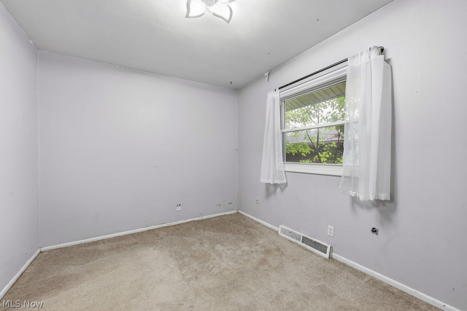192 Greenbriar Drive Aurora OH 44202