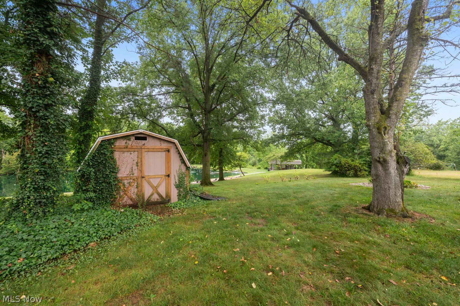 192 Greenbriar Drive Aurora OH 44202