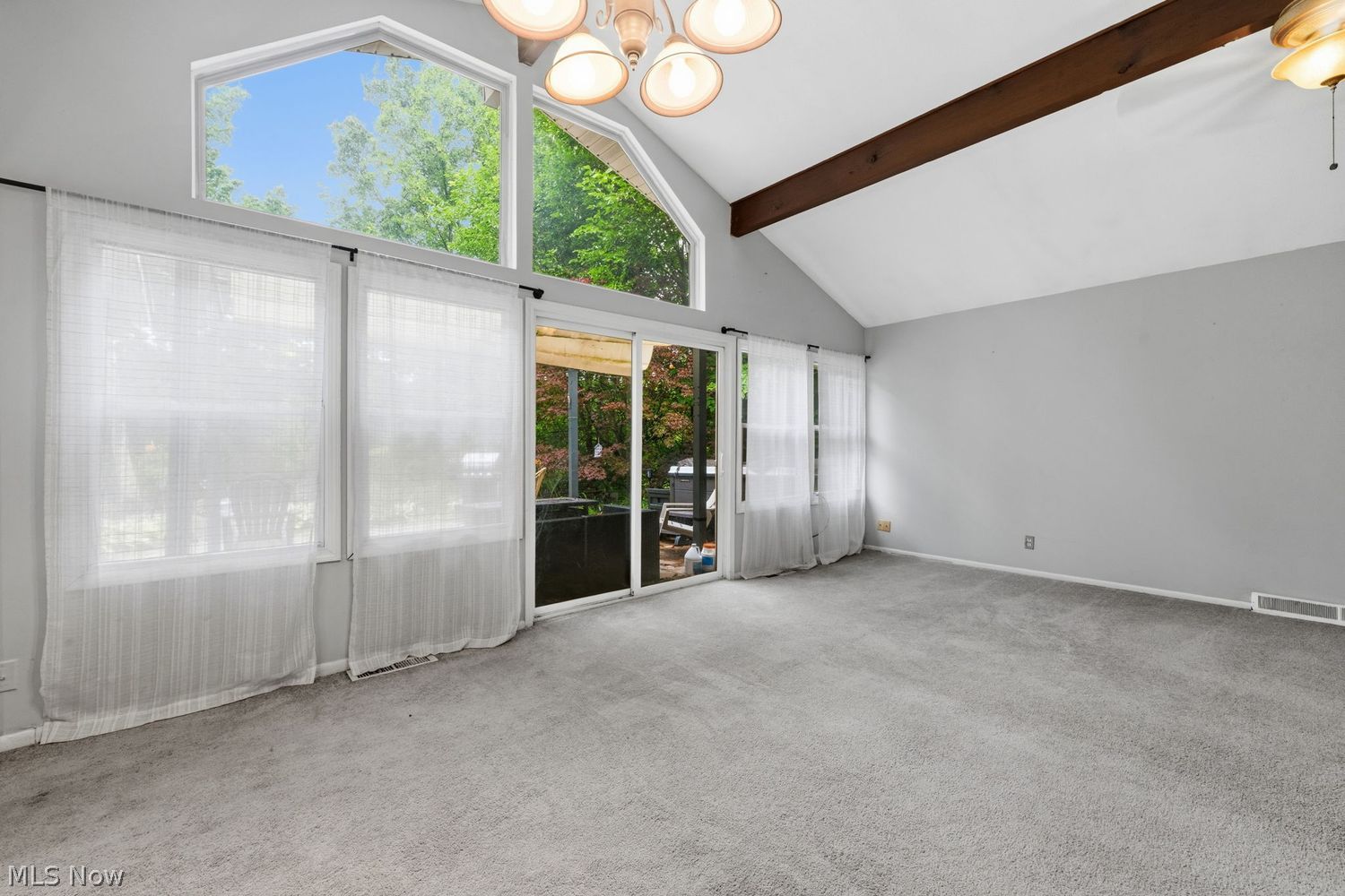 192 Greenbriar Drive Aurora OH 44202