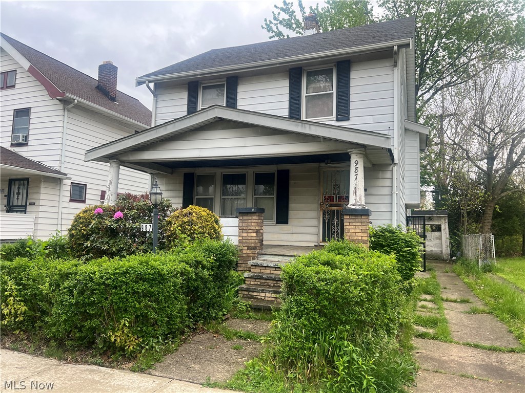 987 E 129th Street Cleveland OH 44108