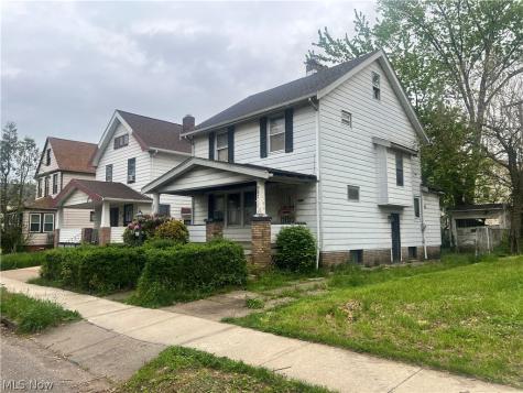 987 E 129th Street Cleveland OH 44108