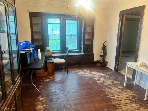 987 E 129th Street Cleveland OH 44108