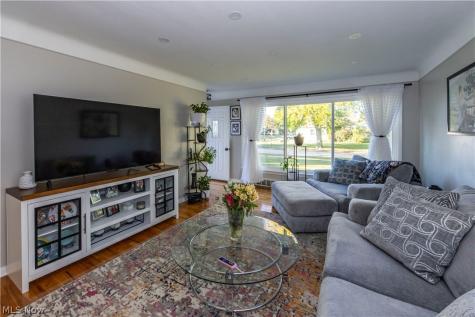 5120 Longton Road Lyndhurst OH 44124