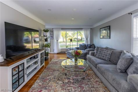 5120 Longton Road Lyndhurst OH 44124