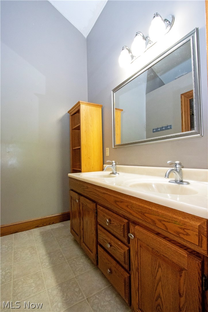 16062 State Route 39 Loudonville OH 44842